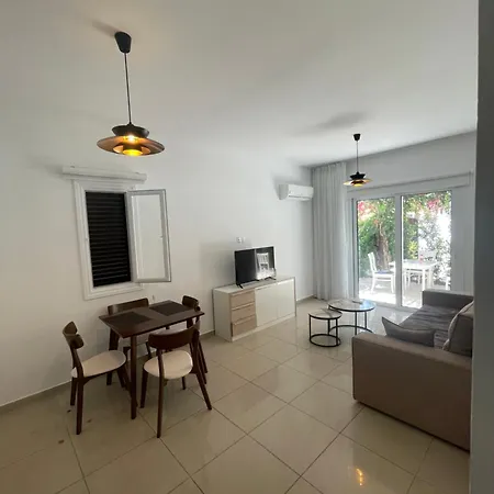 Margarita Gardens Block 6 Διαμέρισμα *