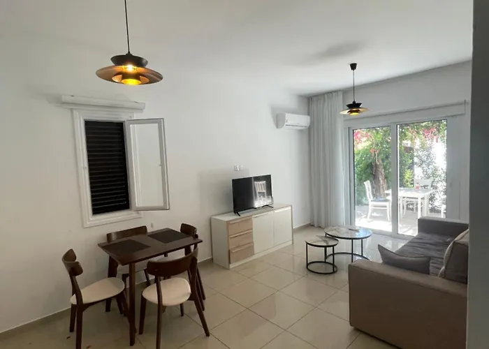 Margarita Gardens Block 6 Διαμέρισμα *